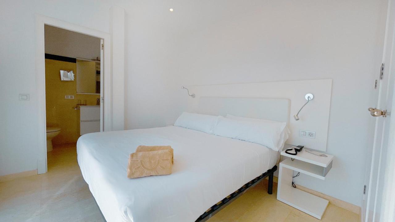 Lago Resort Menorca - Villas & Bungalows Del Lago Cala en Bosch Zewnętrze zdjęcie